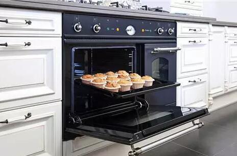 厨房装修时，要不要装嵌入式烤箱？